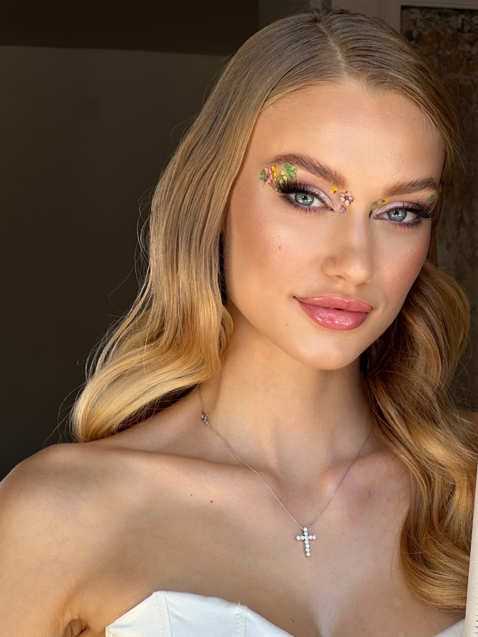 Abdullah sezer hair& makeup studio