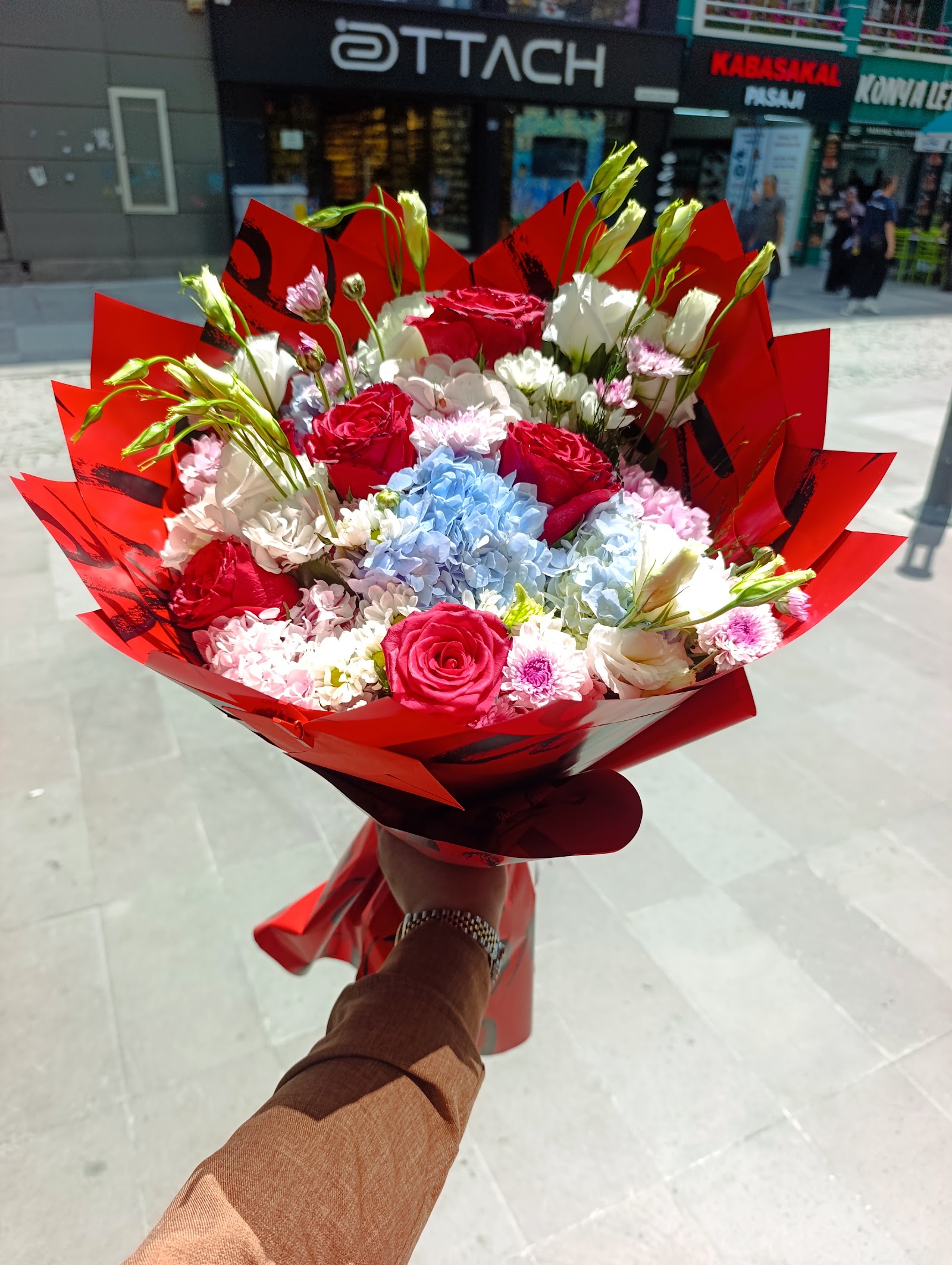 ATEŞ FLOWERS - Çiçekci-Gelin Araba Süslemesi