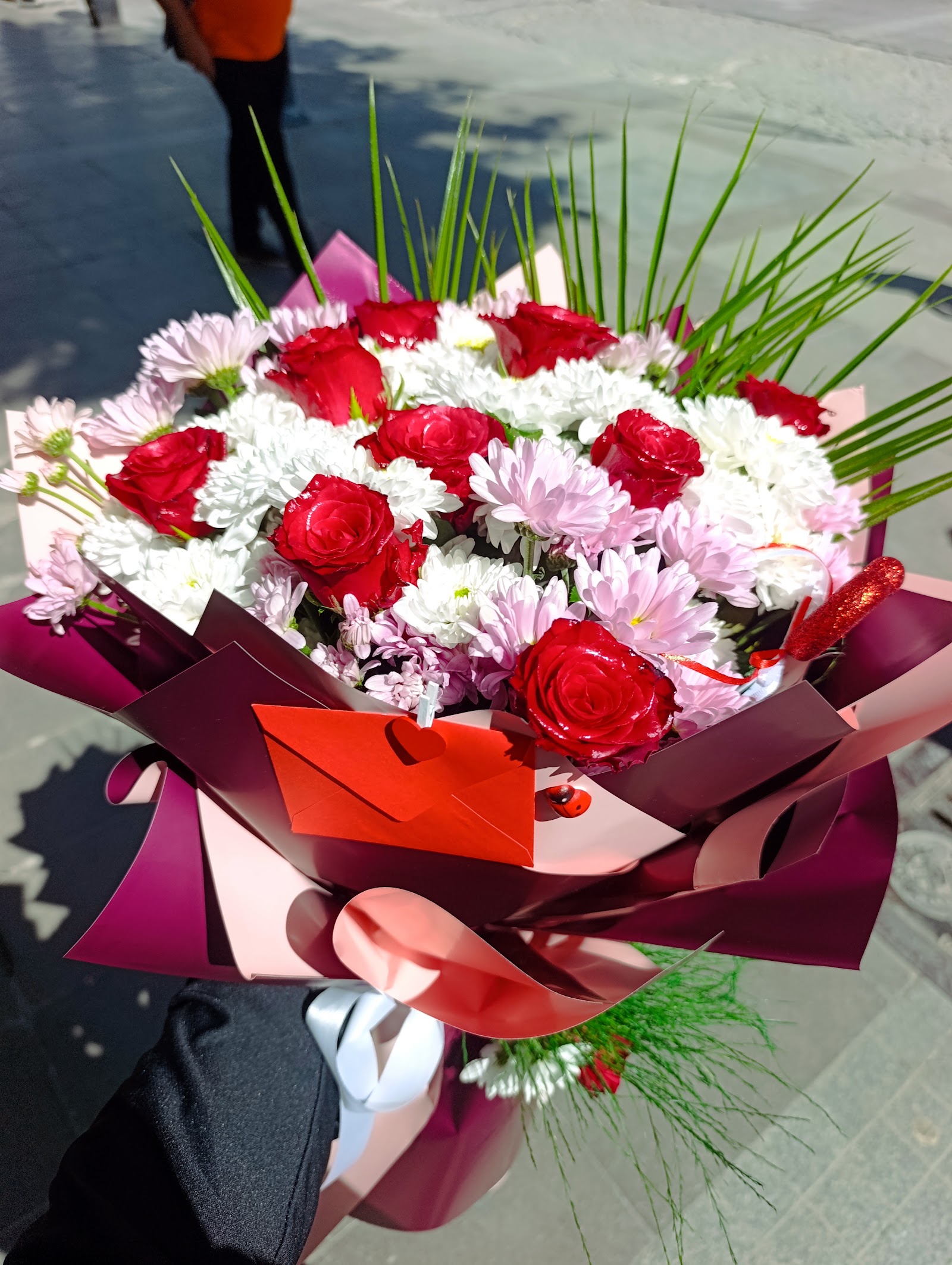 Ateş Flowers - Çiçekci-Gelin Araba Süslemesi kır düğünü mekanı — Selçuklu