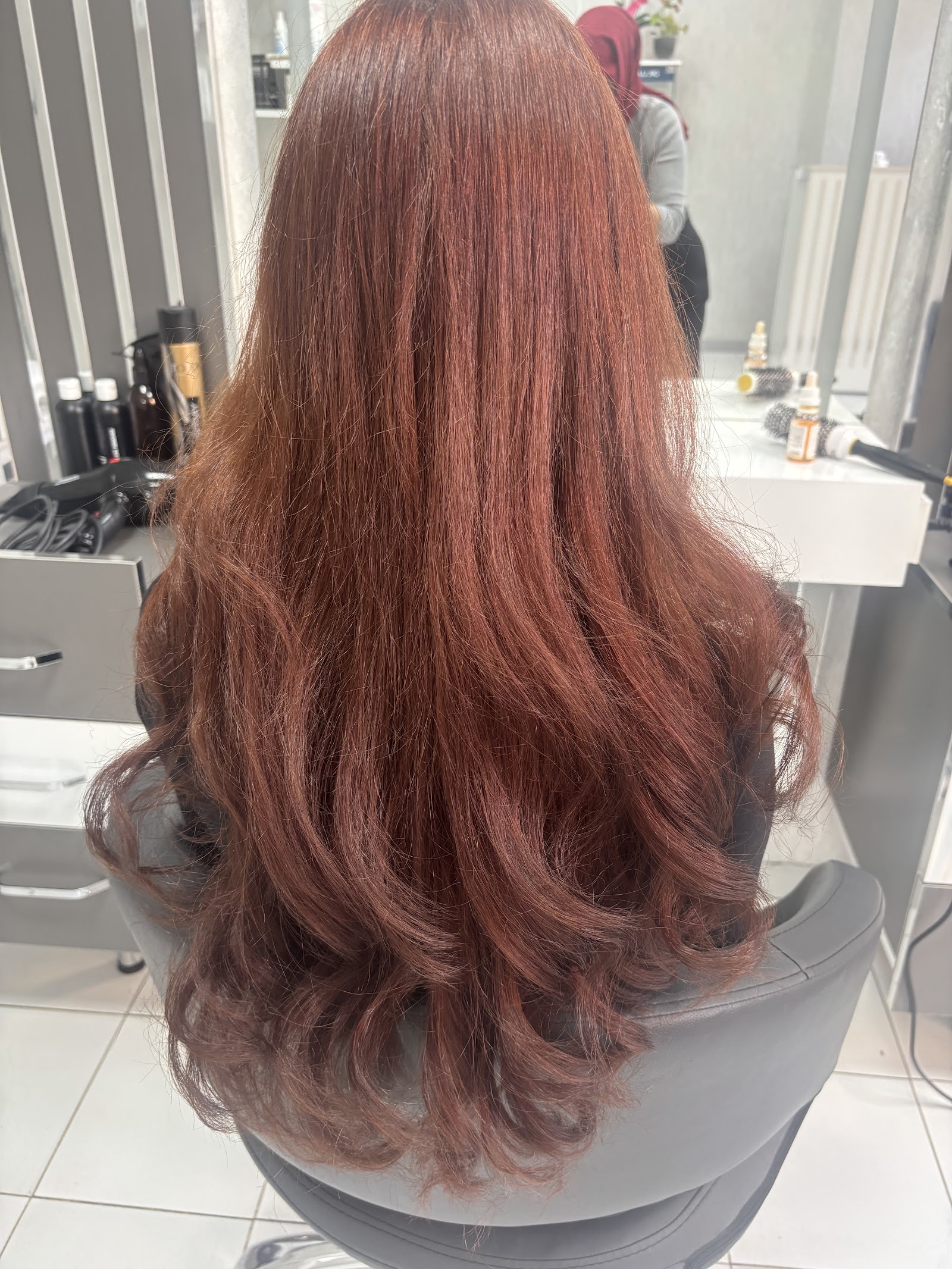 Ayşe Kesmen Kuaför Salonu