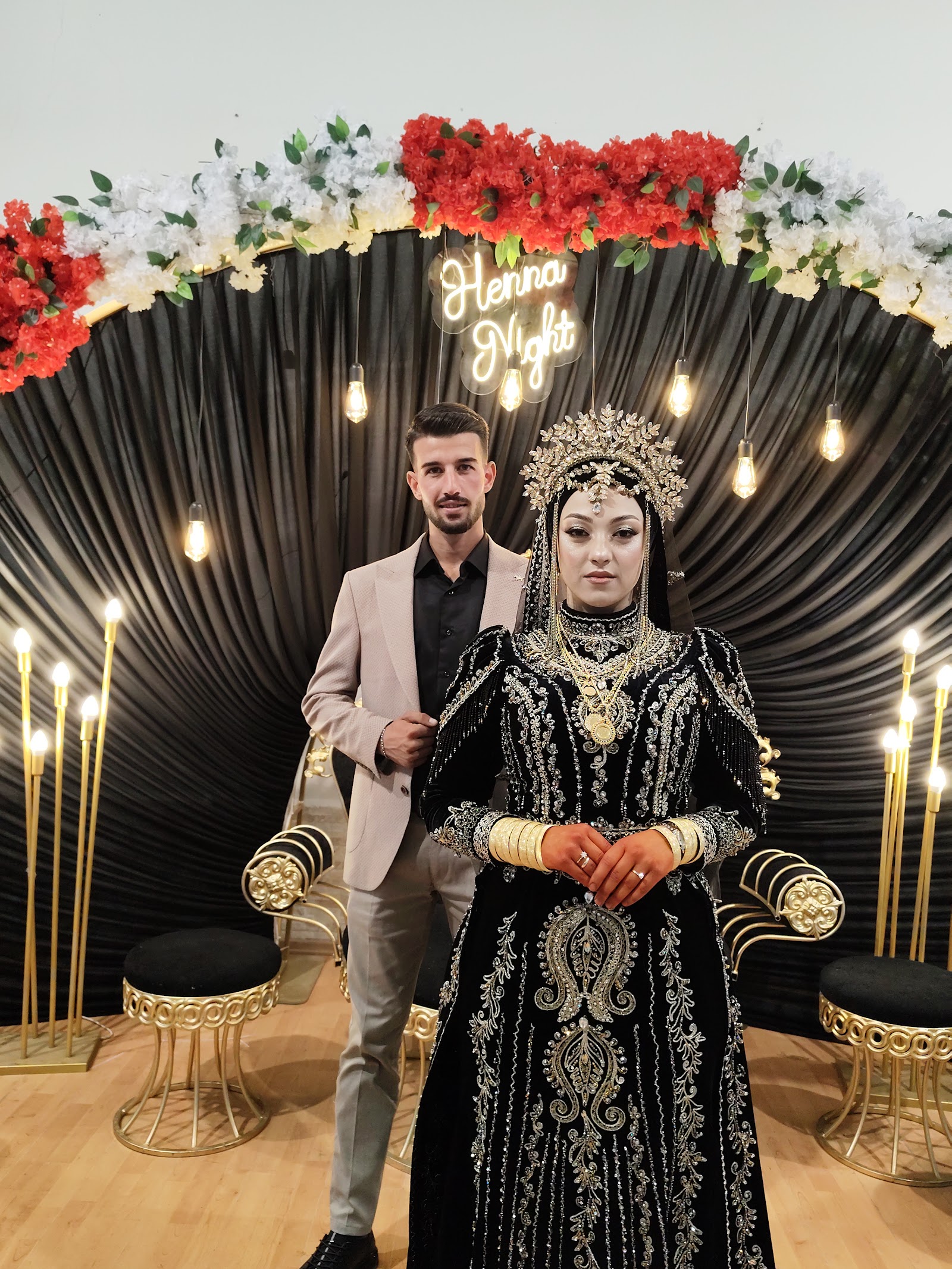 ELİF KESKİN MAKYAJ SAÇ & TÜRBAN TASARIM