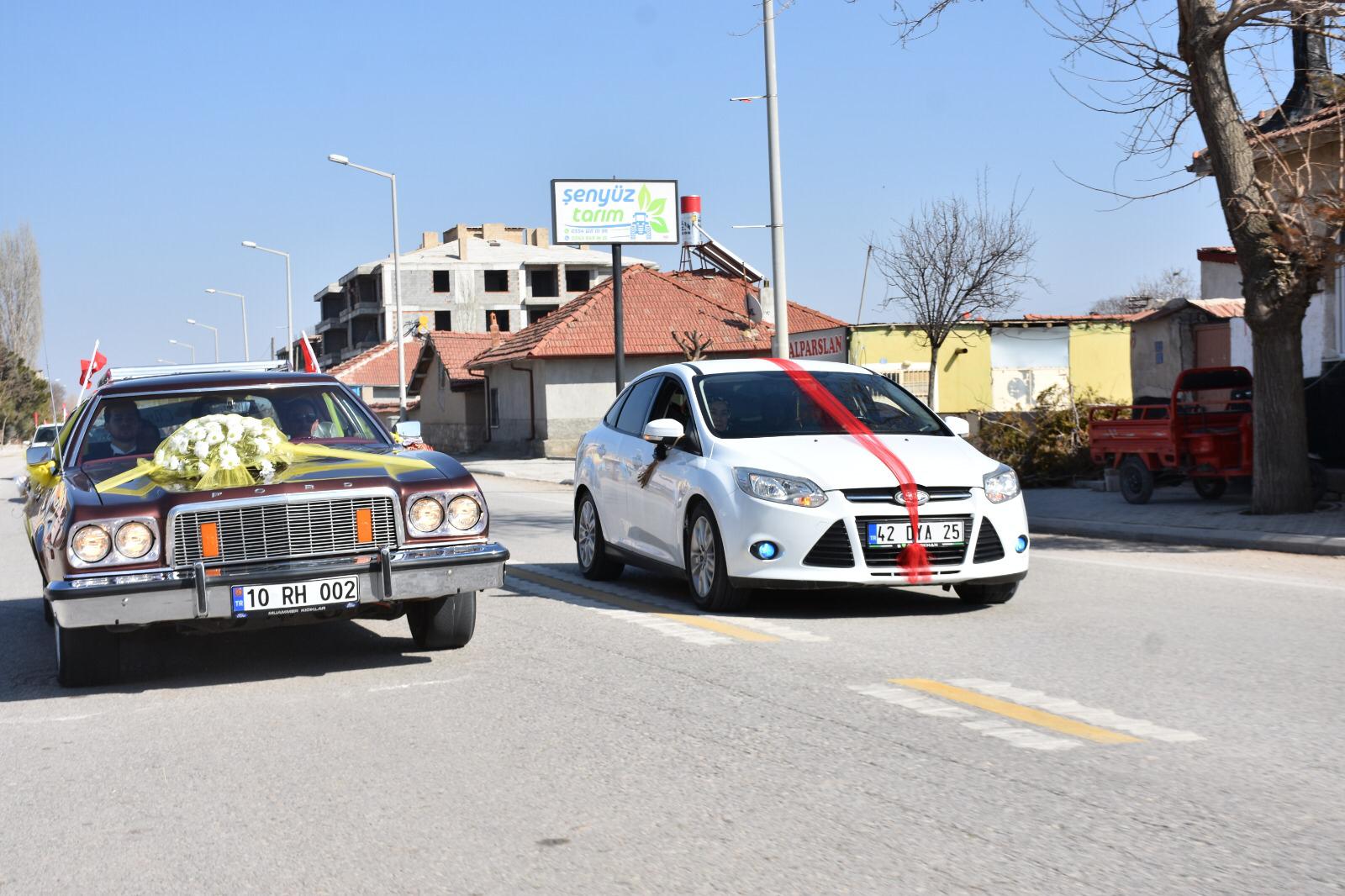 Konya Klasik Düğün Arabası Kiralama